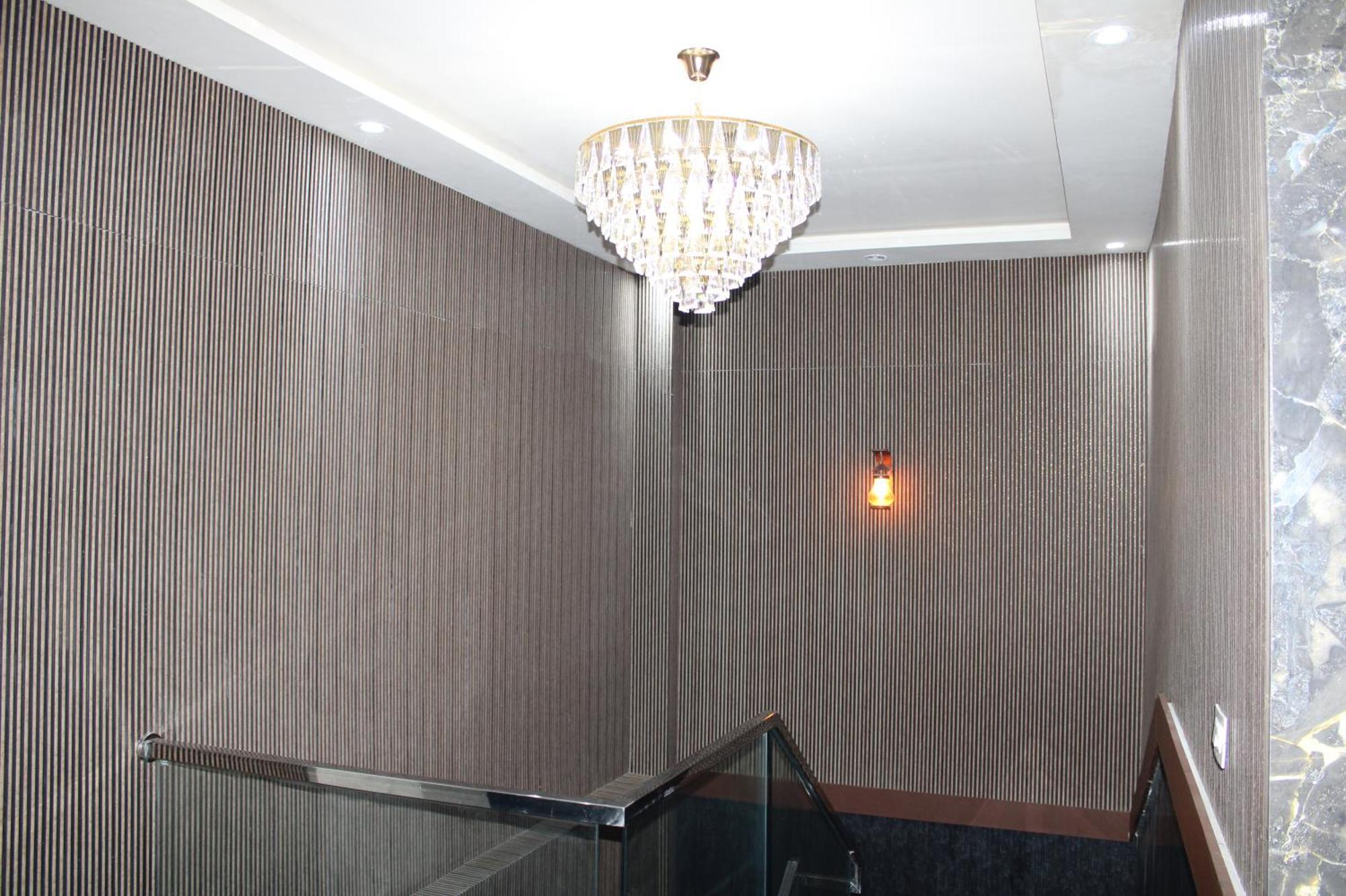 Hotel Gold Stone Kanpur Exteriör bild
